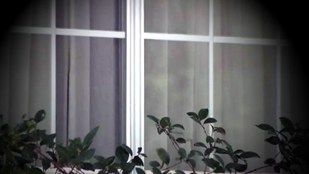 Texas Father Shoots Man Peeping In to 10-Year-Old Daughter’s Room